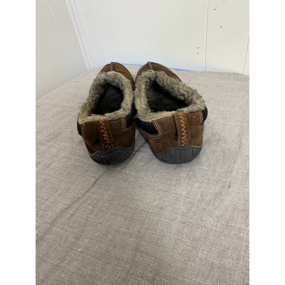 Clarks Suede Slip On Loafers Mens 10M Brown Faux Fur Lined JMH1295